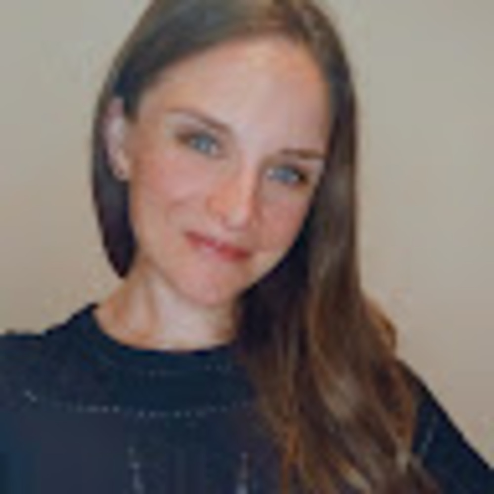 Meet your Posher, Clarissa